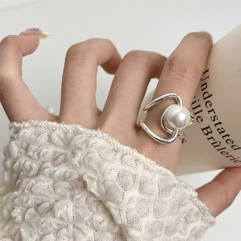 Elegant Pearl Statement Ring