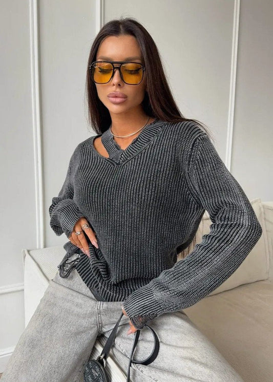 Worn-in Style V-neck Distressed Sweater