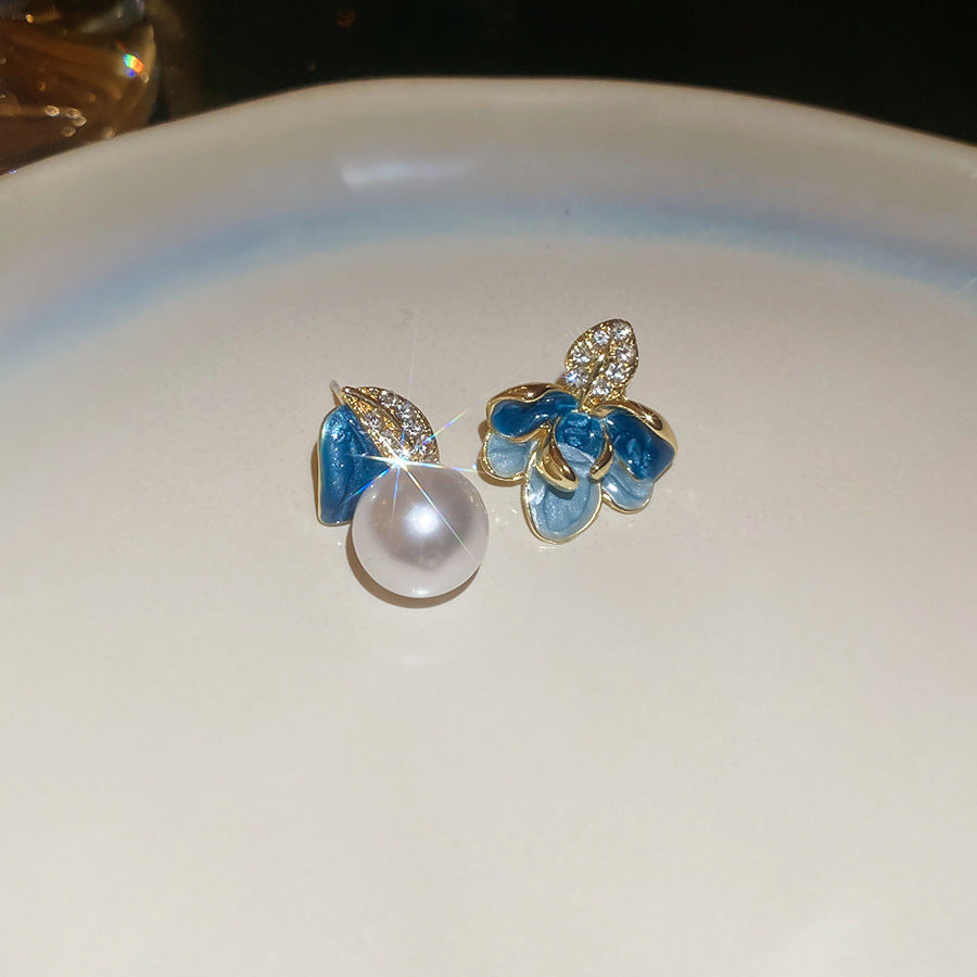Elegant Blue Pearl Earrings
