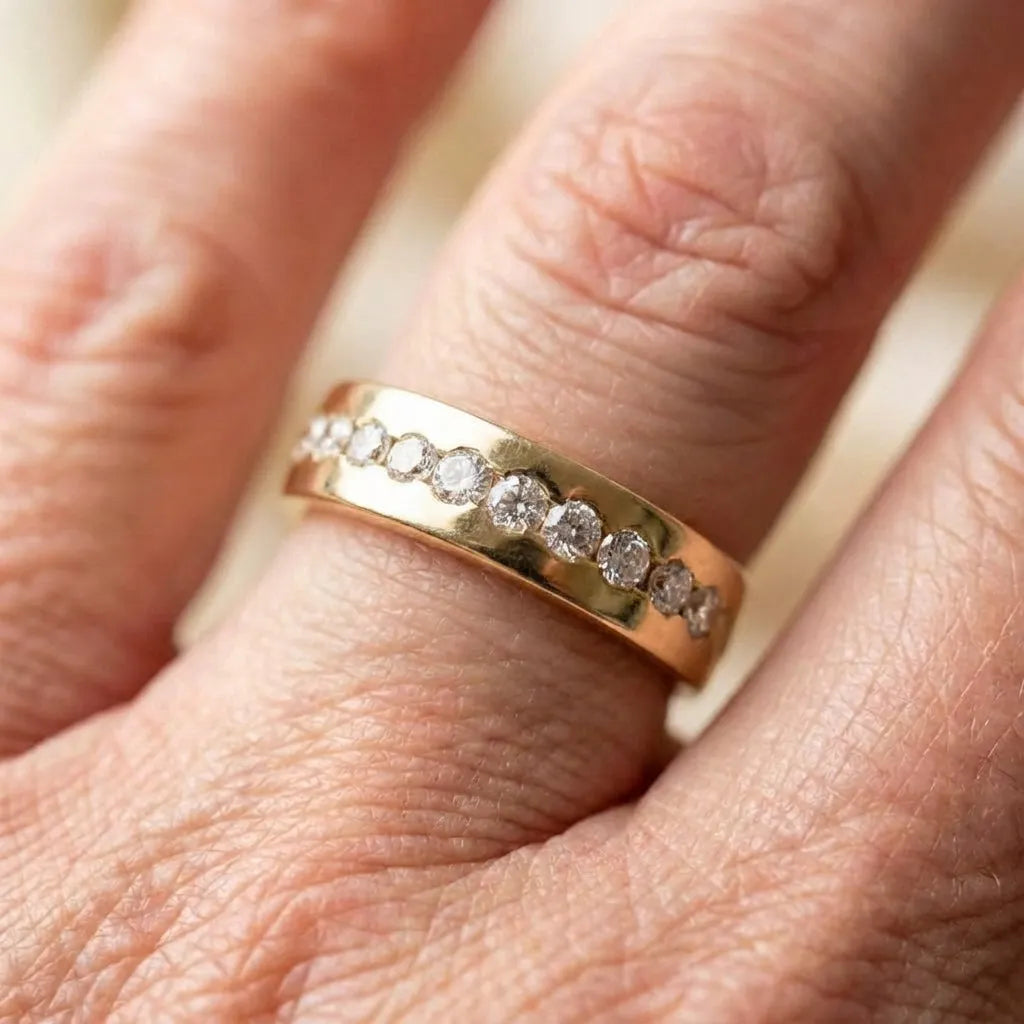 Vintage Zirconia Gold Ring