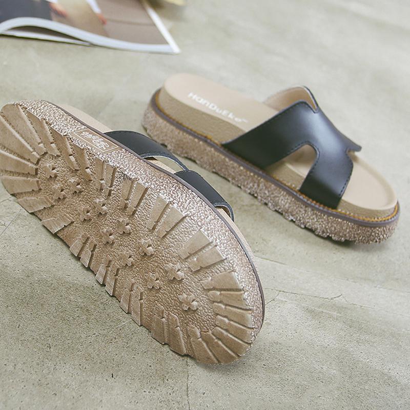 Cozy Leather Flat-bottomed Slippers