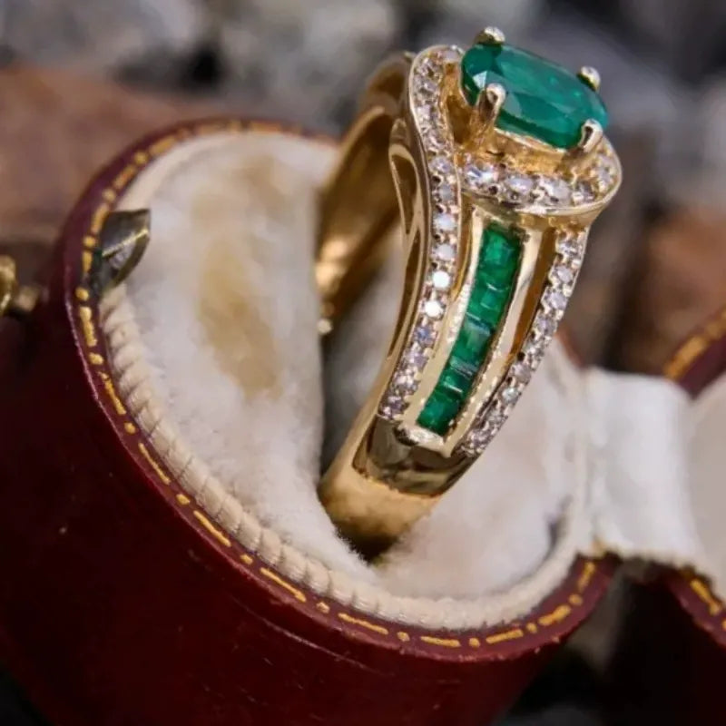 Elegant Emerald Statement Ring