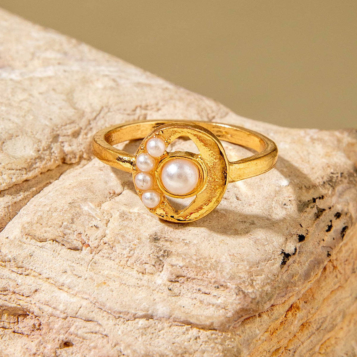Vintage Pearl Ring
