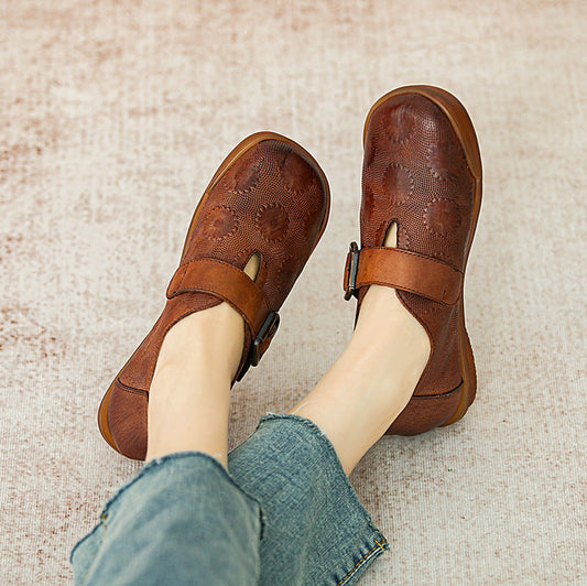 Retro Leather Bickled Flat Shoes