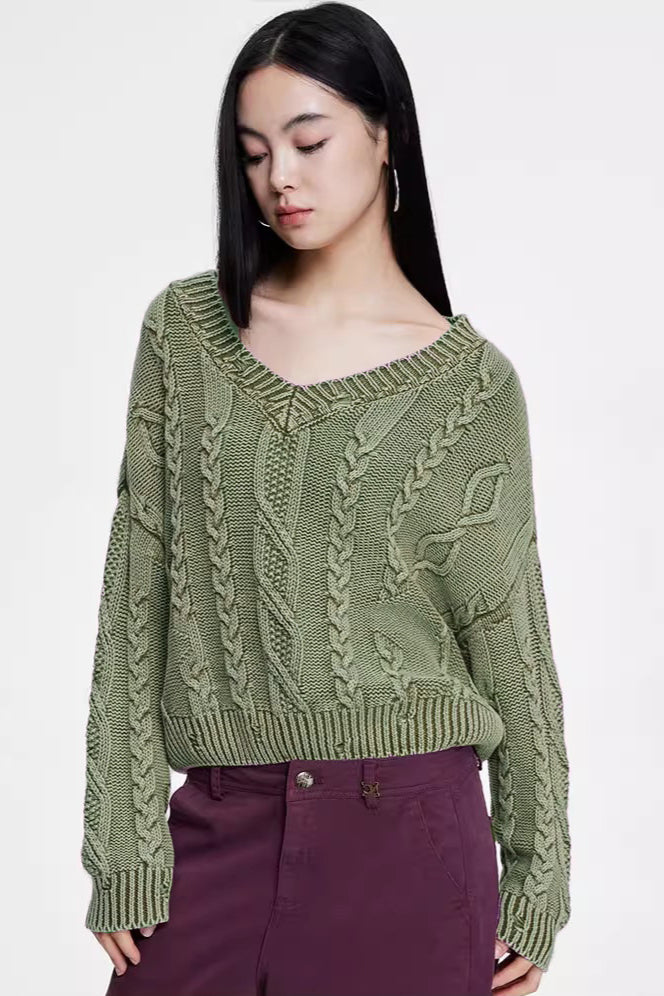 V-neck Long Sleeve Cable Knit Sweater