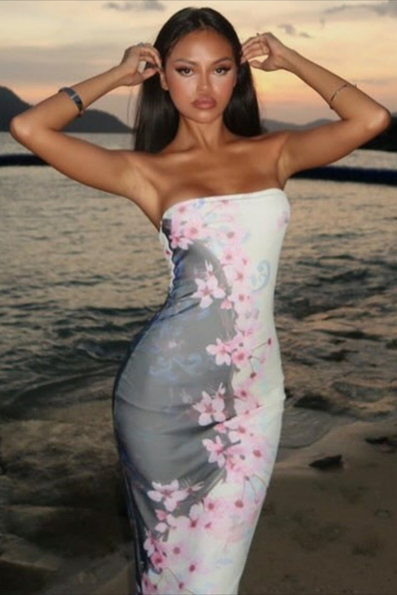 Strapless Fitted Mermaid Maxi Dress