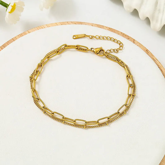 Elegant Gold Chain Bracelet