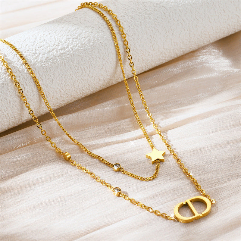 Elegant Gold Star Necklace