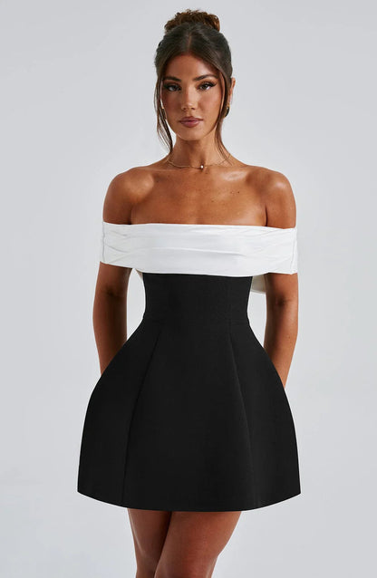 Sophisticated Mini Dress With a Bow Design