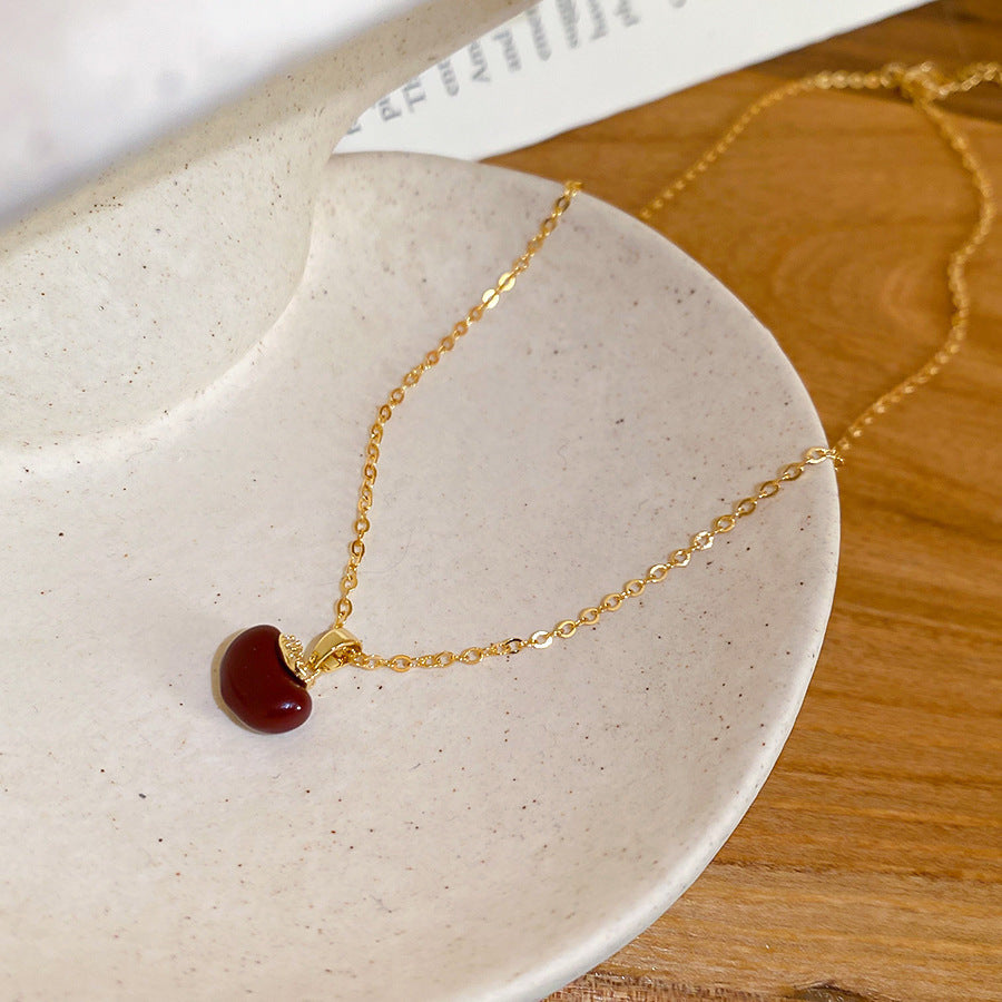 Elegant Garnet Necklace