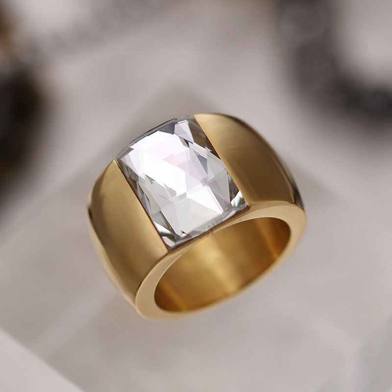 Modern Crystal Gold Ring