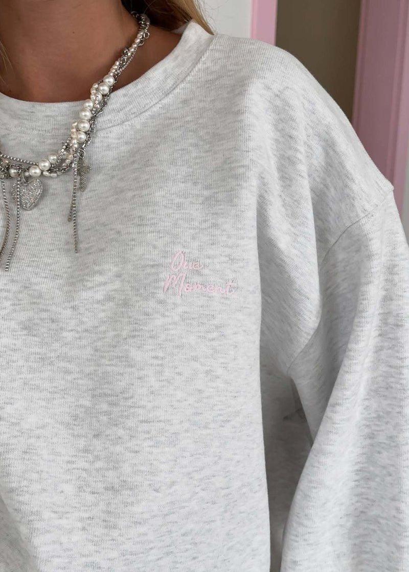 Oversized Gray Sweatshirt – Long Sleeve Pullover