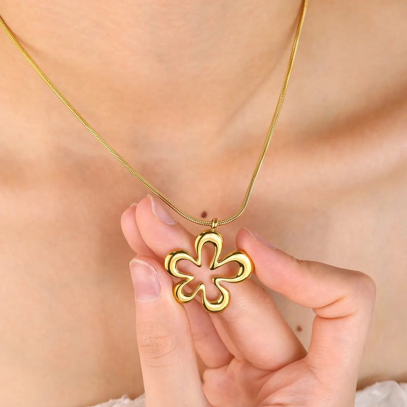 Gold Flower Necklace