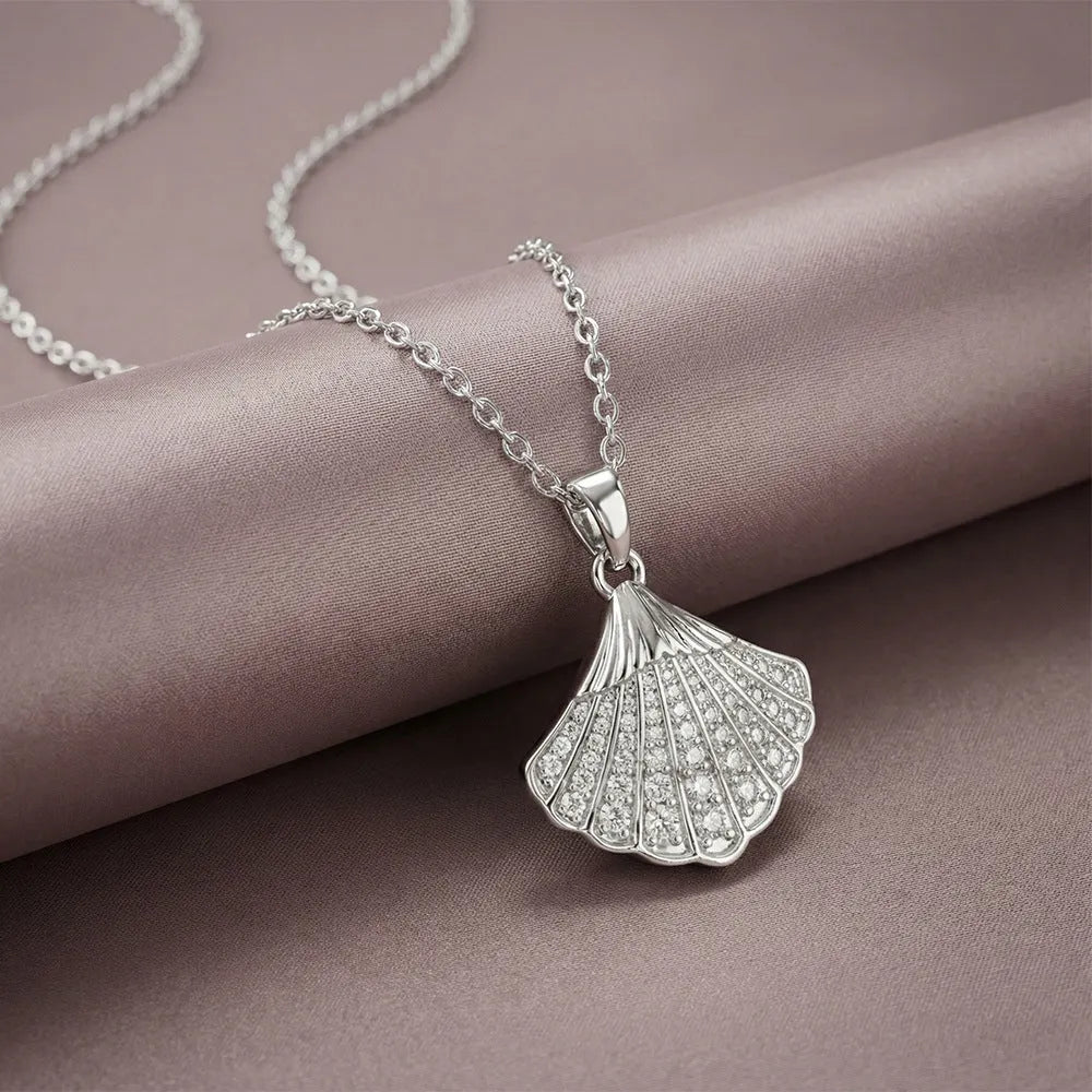 Elegant Shell Necklace