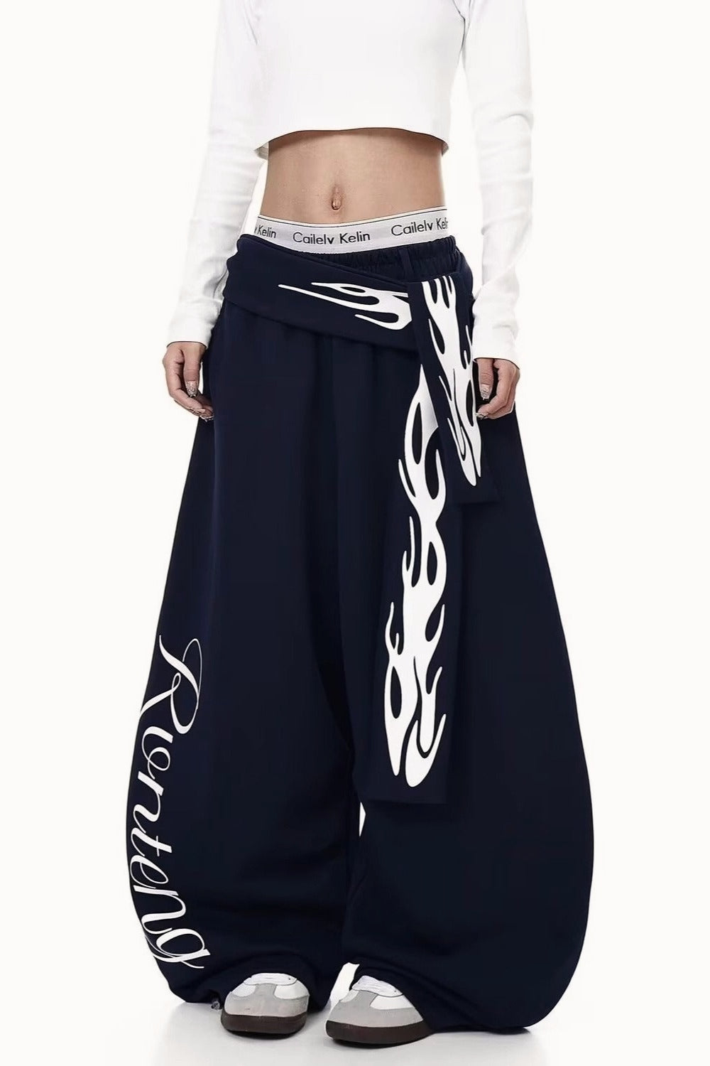 Flame Print Detachable Tie Curved Sweat Pants