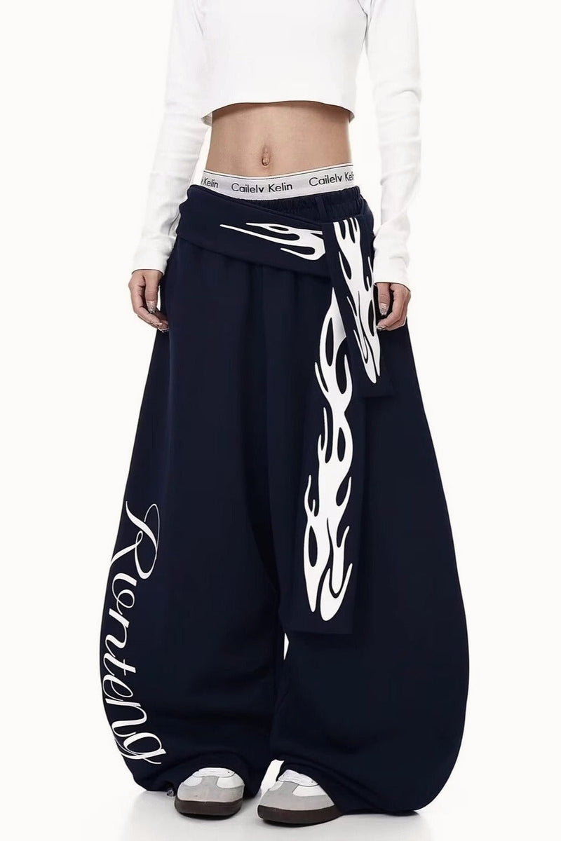 Flame Print Detachable Tie Curved Sweat Pants