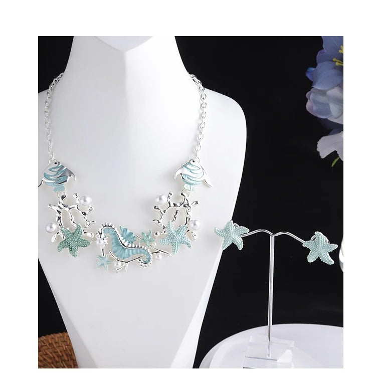 Elegant Starfish Necklace