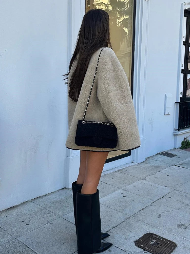 Round Neck Furry Jacket for New Autumn Winter Single Breasted Pocket Coat Female Warm Fleece Lady Outerwear