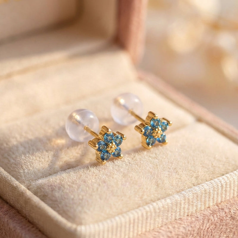 Dainty Flower Stud Earrings