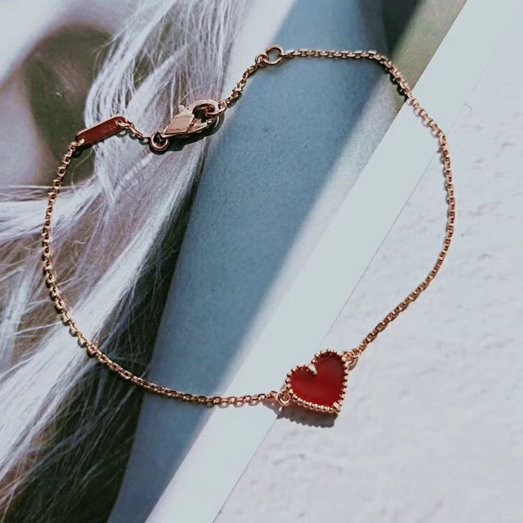 Romantic Red Heart Bracelet