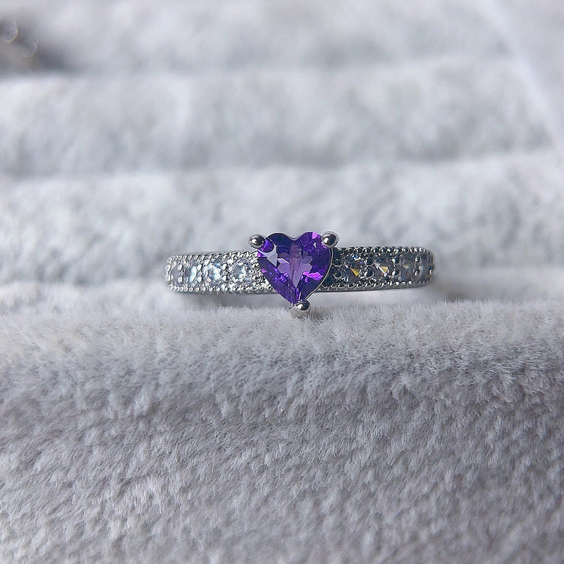 Elegant Amethyst Ring
