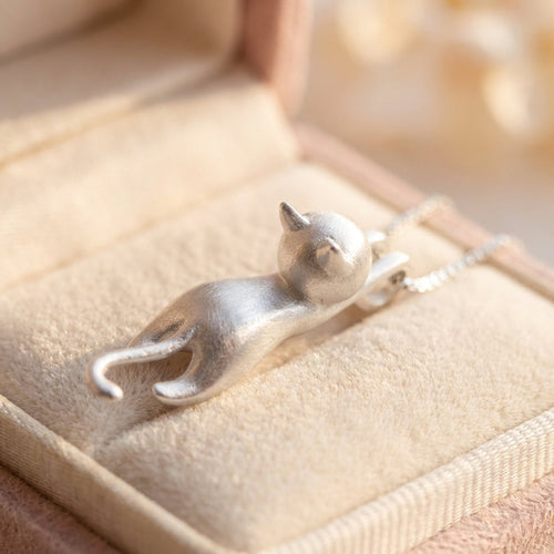 925 Sterling Silver Playful Kitty Necklace