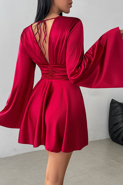 V-neck Bow Snug Long-sleeve Mini Dress
