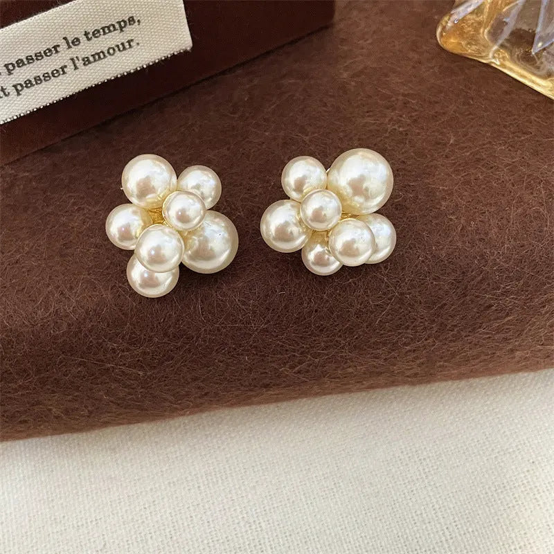 Classic Pearl Earrings