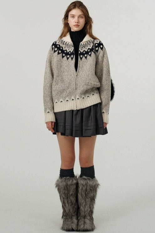 Color Block Turn-down Collar Loose Sweater