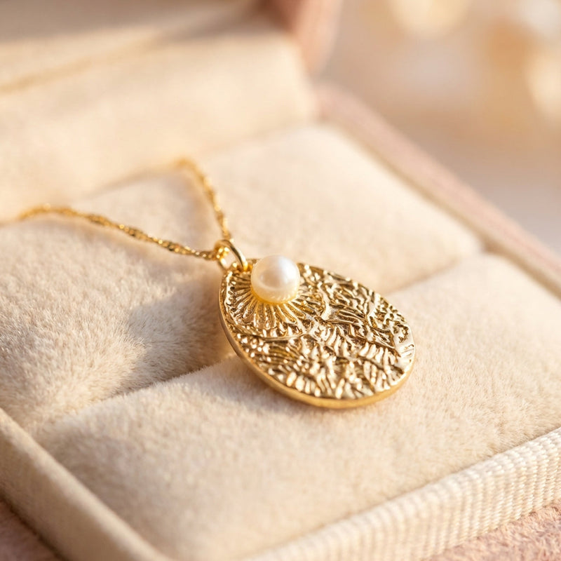 Marina Teardrop Pearl Necklace