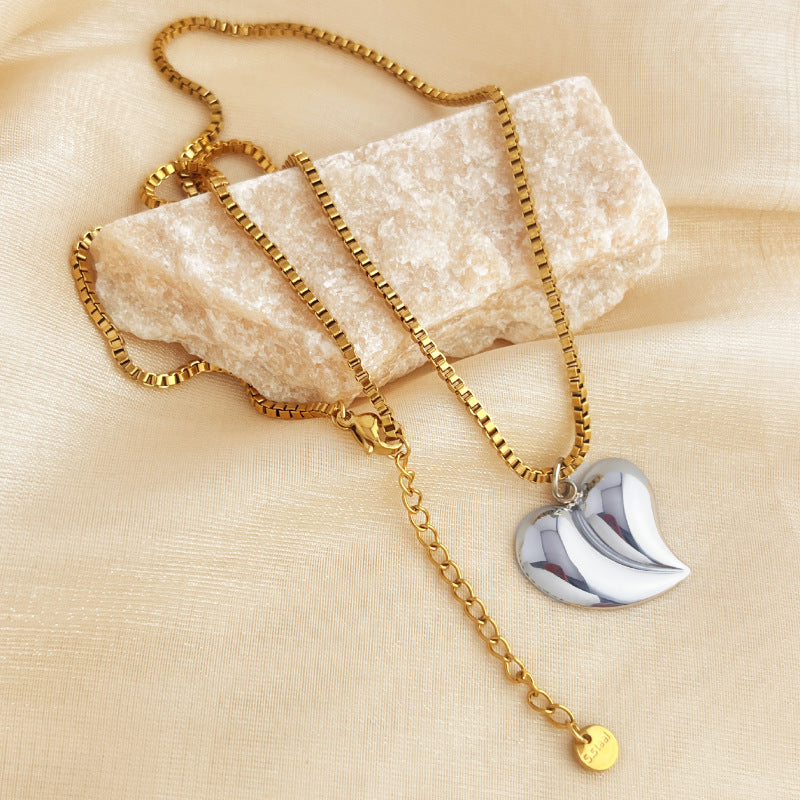Modern Heart Pendant Necklace