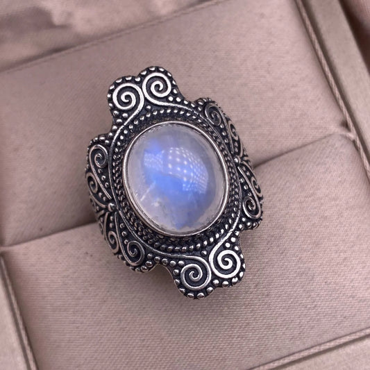 Vintage Moonstone Ring