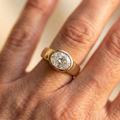 Vintage Gold & Zirconia Ring