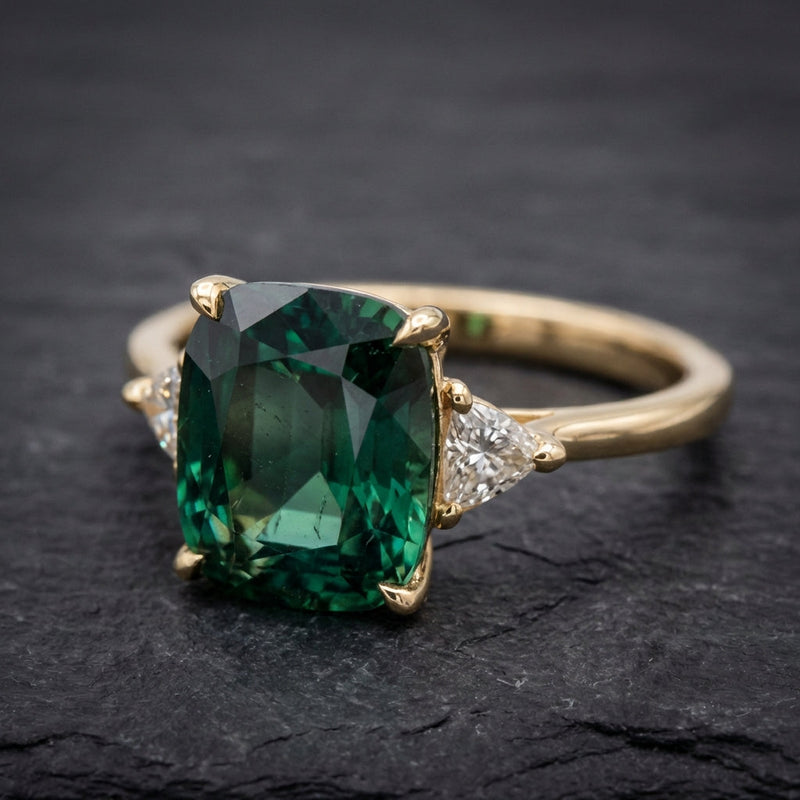 Vintage Gold & Green Stone Square Ring