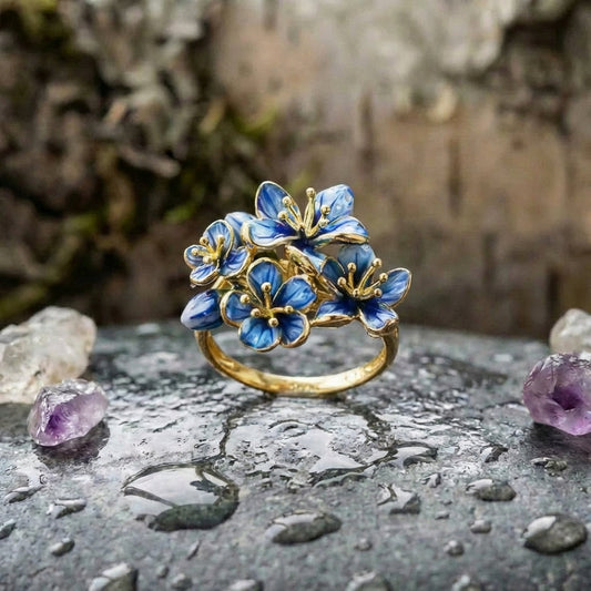 Elegant Blue Flower Ring