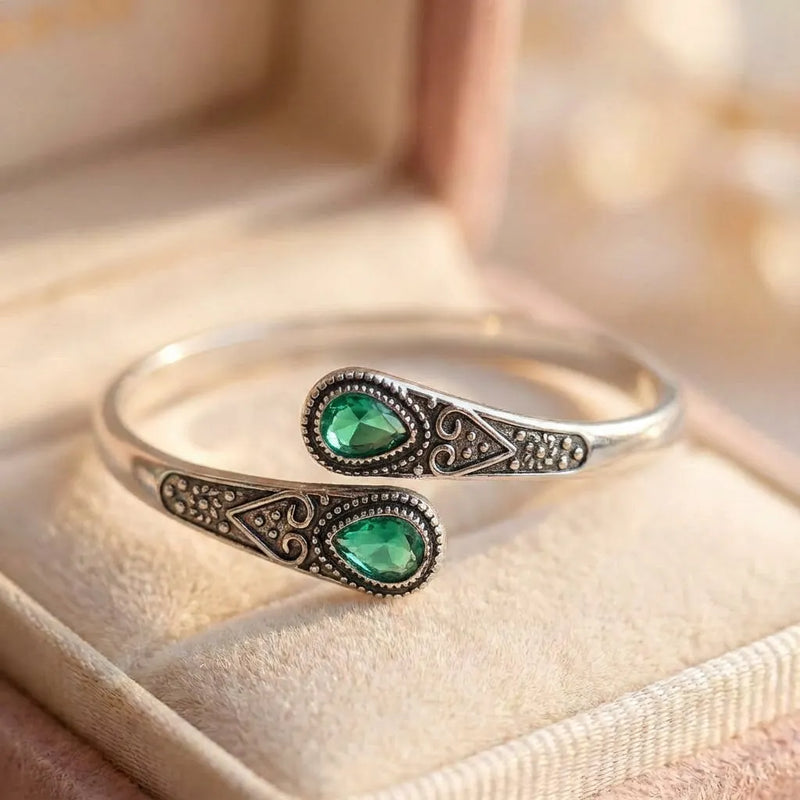 Vintage Adjustable Cuff Natural Green Stone Bracelet