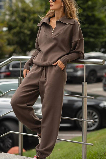 Color Long-sleeved Zip-up Sweatshirt and Elastic Waist Loose Pocket Pants Set