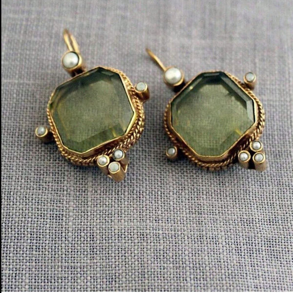 Vintage Green Stone