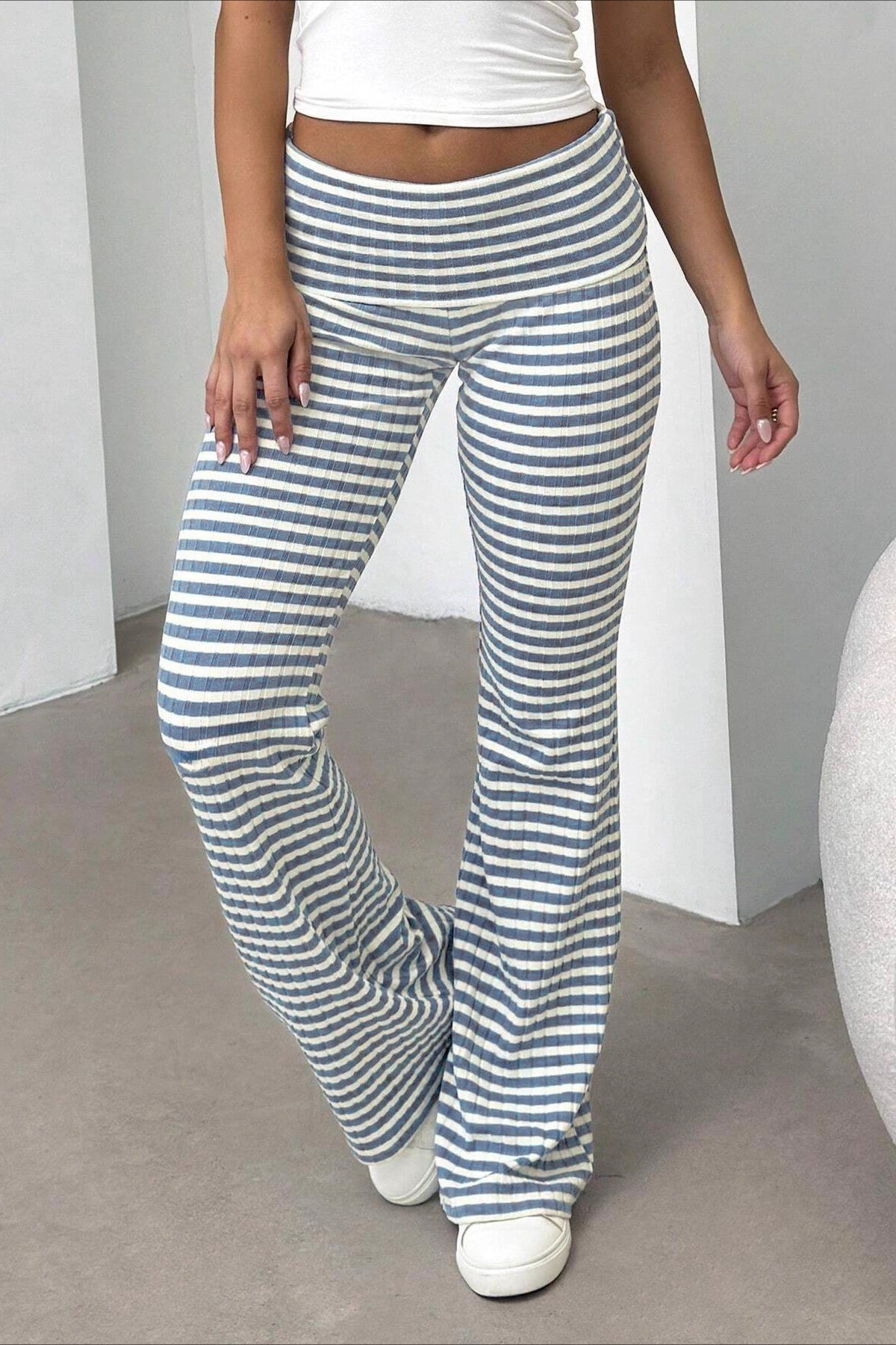 Slim Stripe Flare Pants