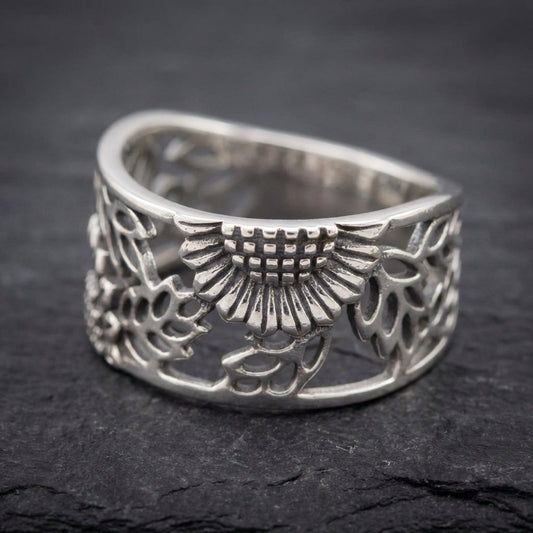 Vintage Hollow Sunflower Ring