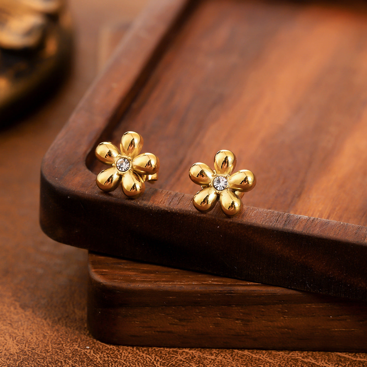 Classic Gold Flower Earrings
