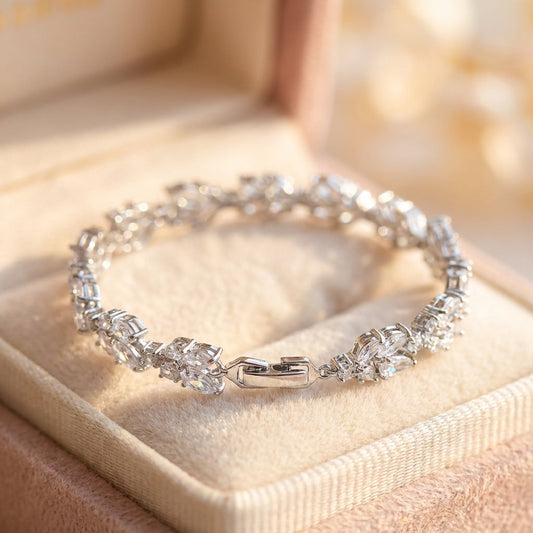 Vintage Sparkling Silver Chain Bracelet
