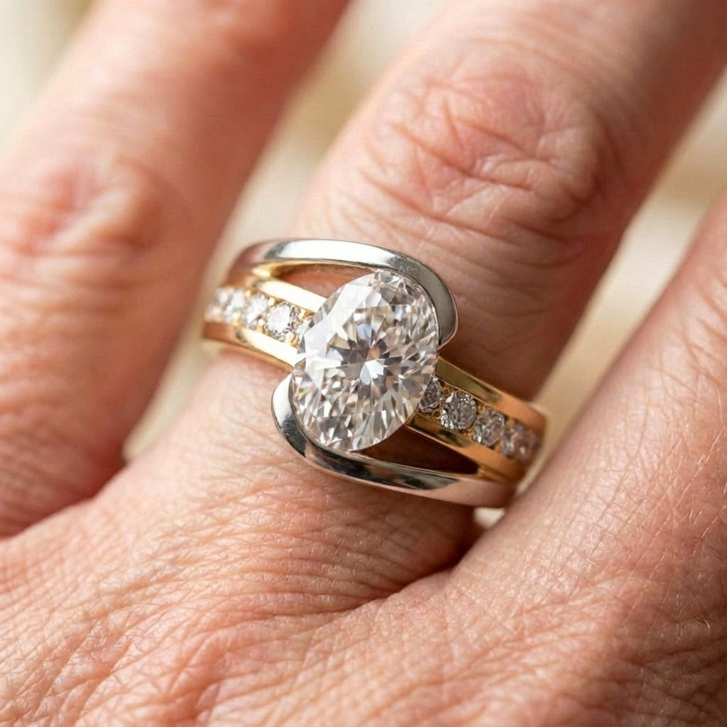 Vintage Bright Gold & Silver Ring