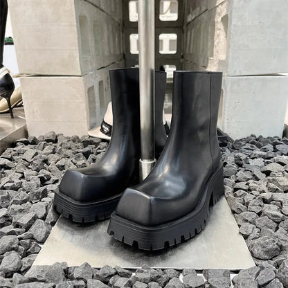 Fresh Chelsea Brief Mysterious Platform Boot