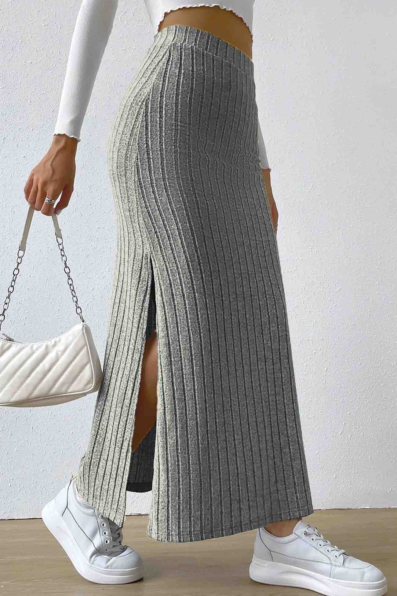 Color Slit Knitted Skirt