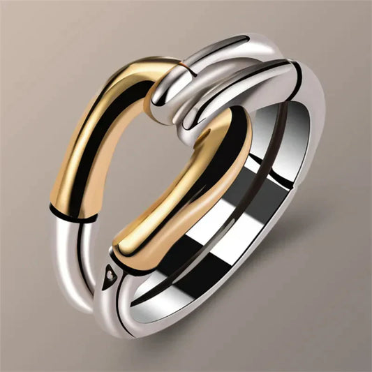Knotted Ring in Gold and Silver