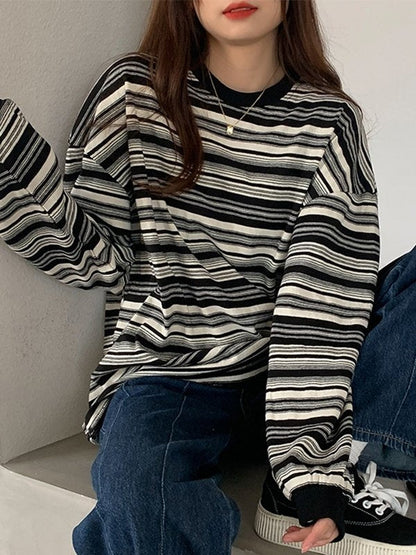 Round Neck Oversized Sweater With Stripes