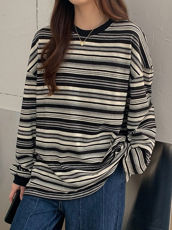 Round Neck Oversized Sweater With Stripes