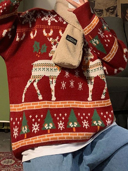Oversize Christmas Sweater With Crew Neck and Deer Pattern