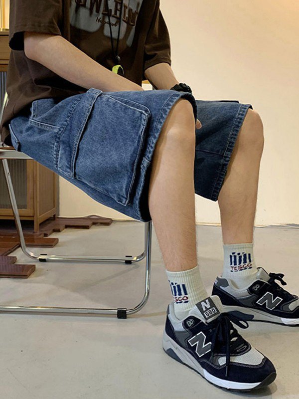 Loose Washed Cargo Denim Shorts for